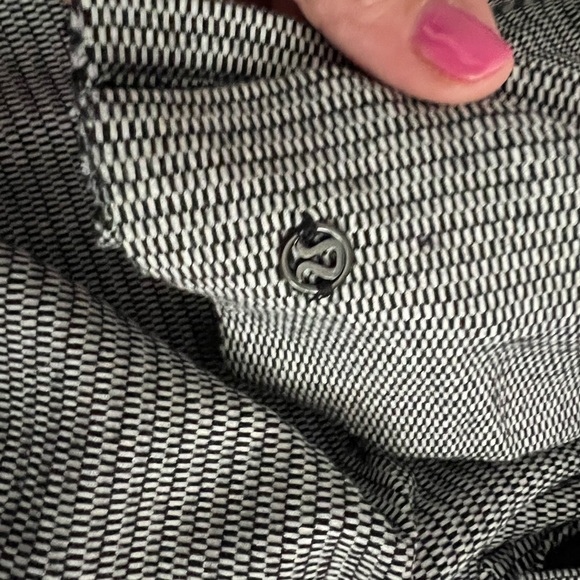 Lululemon Vinyasa Scarf - Picture 2 of 2